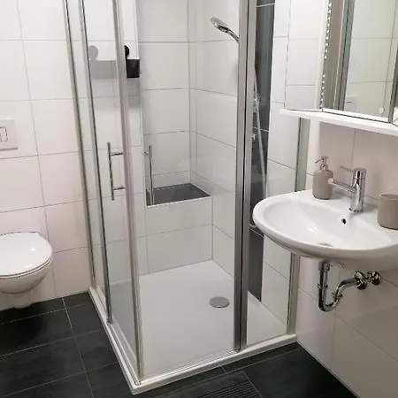 Modernes Apartment In Bester Lage - Festungsblick - Apartment