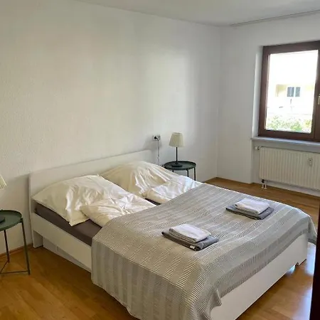 Modernes Apartment In Bester Lage - Festungsblick - Apartment
